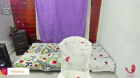 Sarah  online show from 11/04/25, 02:54