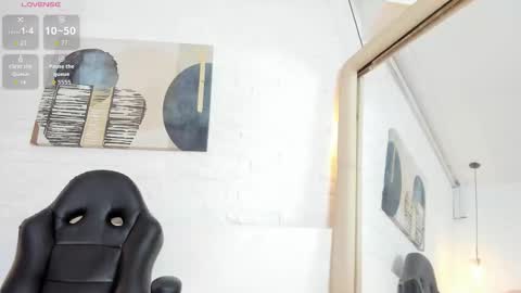 sarah_gothicgirl online show from 01/10/26, 07:48