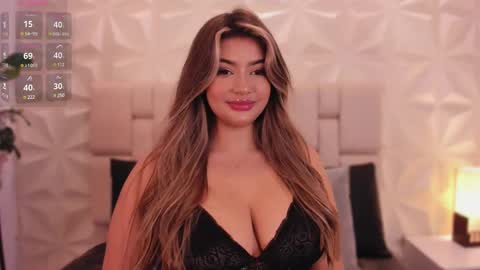 Snapshot of sarah_jacobbs chatting on 02/28/25, 11:47     online show from 02/28/25, 11:47