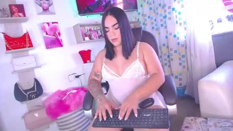 sarah_moonroe online show from 12/02/25, 08:26