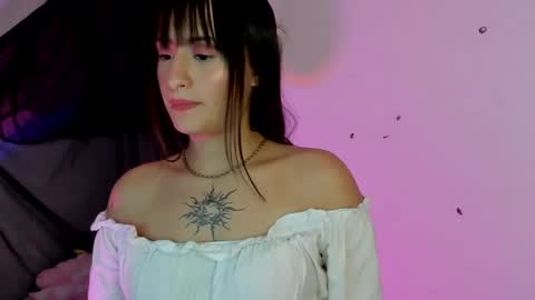 Sarah Ramirez online show from 01/07/25, 06:38