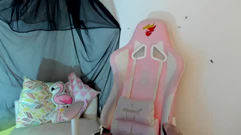 Sarah Ramirez online show from 01/17/25, 06:57