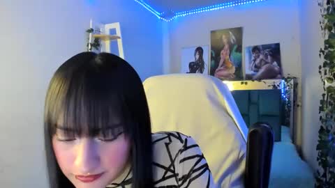Sarah Ramirez online show from 01/21/25, 03:59