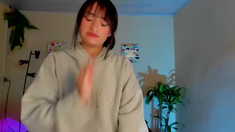 Sarah Ramirez online show from 02/15/25, 02:44