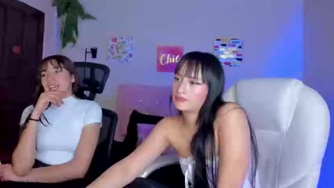 Sarah Ramirez online show from 02/22/25, 05:46