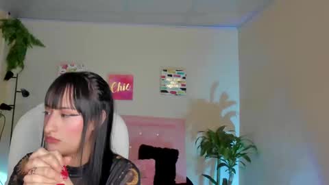 Sarah Ramirez online show from 02/26/25, 02:57