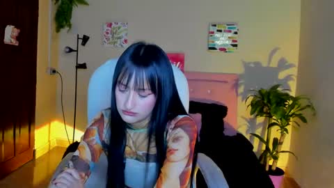 Sarah Ramirez online show from 03/03/25, 03:42