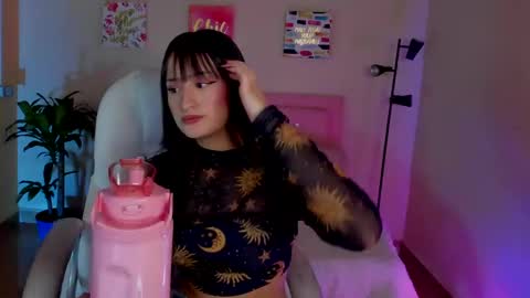 Sarah Ramirez online show from 03/10/25, 07:29