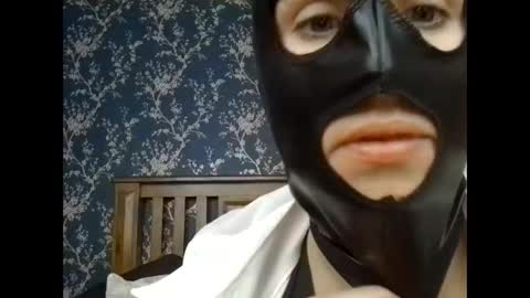 Snapshot of sarah_sean chatting on 11/20/25, 12:16 Sarahs room online show from 11/20/25, 12:16