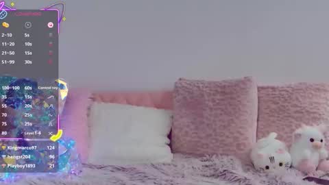 Snapshot of sarah_sky_official chatting on 10/11/25, 06:50 Sarah Sky online show from 10/11/25, 06:50