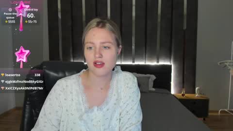 Sarah online show from 01/05/25, 03:53