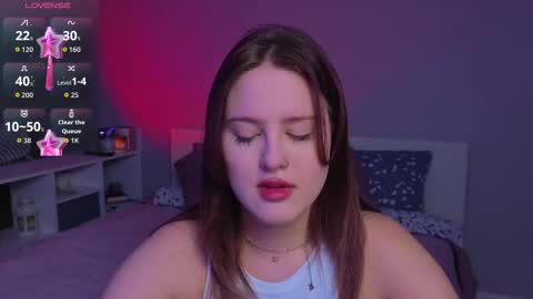 Snapshot of sarah_soul chatting on 03/22/26, 10:57 Sarah online show from 03/22/26, 10:57