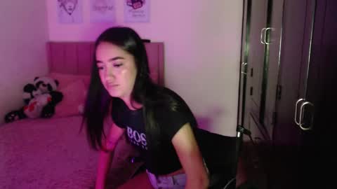 Sarah online show from 01/31/25, 06:47