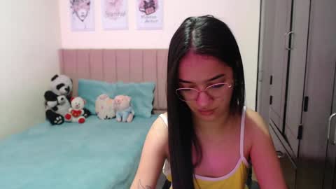 Sarah online show from 03/04/25, 03:59