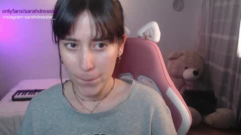 sarahdressler online show from 02/11/25, 01:10