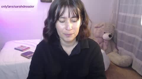 Snapshot of sarahdressler chatting on 03/08/25, 06:21 sarahdressler online show from 03/08/25, 06:21