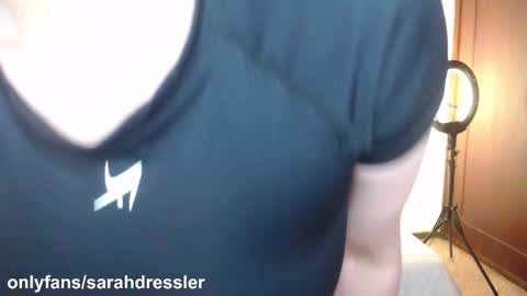 Snapshot of sarahdressler chatting on 12/03/25, 03:14 sarahdressler online show from 12/03/25, 03:14