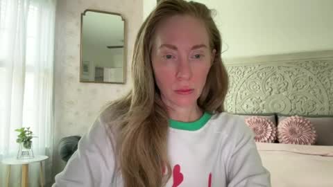Sarah online show from 07/05/26, 06:26