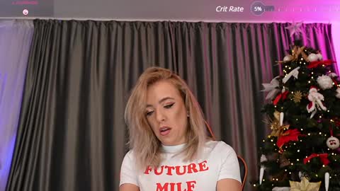 Sarahjadore online show from 12/30/24, 07:42