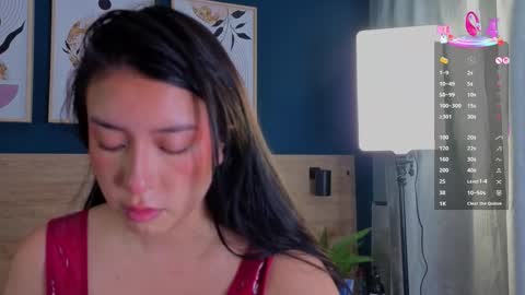 Snapshot of sarahmiler_ chatting on 09/30/25, 11:48 Sarah online show from 09/30/25, 11:48