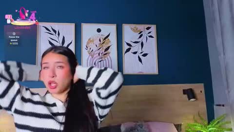 Sarah online show from 11/17/25, 07:41