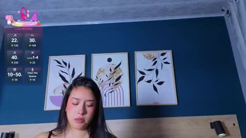 Sarah online show from 11/18/25, 07:51