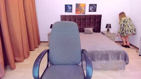 Sarah online show from 01/03/25, 03:12