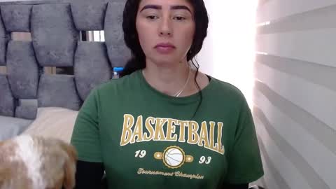 Lia online show from 12/31/24, 06:02