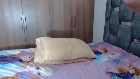 Lia online show from 01/23/25, 08:02