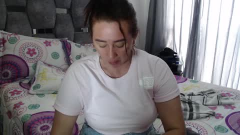 Lia online show from 04/08/26, 03:23