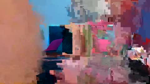 Snapshot of sarahredi chatting on 01/19/25, 08:51 Girl next door online show from 01/19/25, 08:51