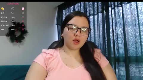 Snapshot of sarahros1 chatting on 11/20/25, 10:31 Sarah online show from 11/20/25, 10:31