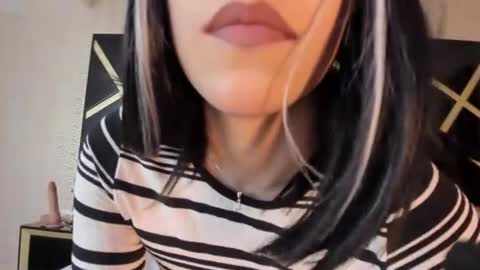 SARAH online show from 06/19/26, 01:15