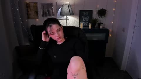 Snapshot of sarahshelby chatting on 03/31/26, 08:53 Sarah online show from 03/31/26, 08:53