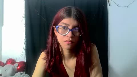 Snapshot of sarahsmitt chatting on 03/09/25, 01:46 Sarah online show from 03/09/25, 01:46