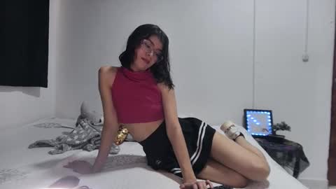 Snapshot of sarahsmitt chatting on 10/29/25, 07:26 Sarah online show from 10/29/25, 07:26