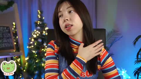 Snapshot of sarahson chatting on 01/02/25, 05:46 vacation 16-30 of november caucht me in insta online show from 01/02/25, 05:46