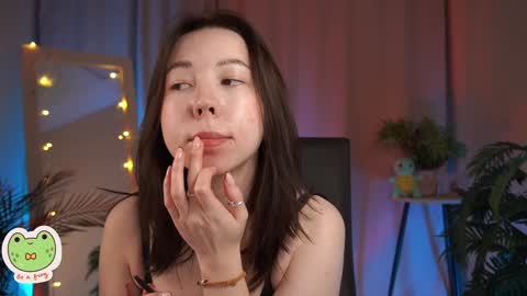 Snapshot of sarahson chatting on 01/17/25, 05:53 vacation 16-30 of november caucht me in insta online show from 01/17/25, 05:53
