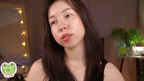 Snapshot of sarahson chatting on 01/18/25, 09:02 vacation 16-30 of november caucht me in insta online show from 01/18/25, 09:02