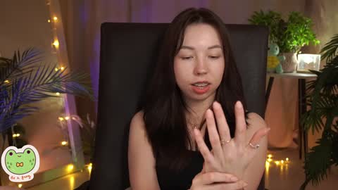 Snapshot of sarahson chatting on 01/18/25, 12:04 vacation 16-30 of november caucht me in insta online show from 01/18/25, 12:04