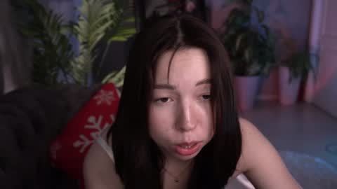 Snapshot of sarahson chatting on 01/19/25, 09:22 vacation 16-30 of november caucht me in insta online show from 01/19/25, 09:22