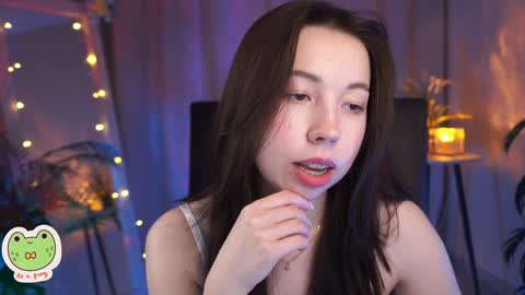 Snapshot of sarahson chatting on 02/08/25, 11:55 vacation 16-30 of november caucht me in insta online show from 02/08/25, 11:55