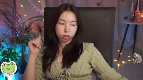 Snapshot of sarahson chatting on 02/18/25, 08:38 vacation 16-30 of november caucht me in insta online show from 02/18/25, 08:38