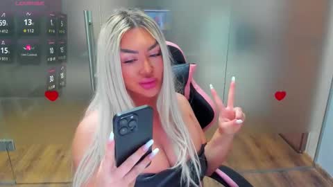 Sarah online show from 03/14/26, 02:33