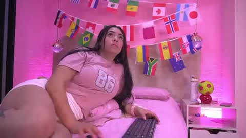 Sara  online show from 07/06/26, 11:51
