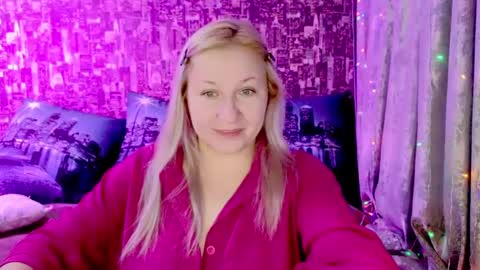 Sara online show from 12/22/24, 06:48