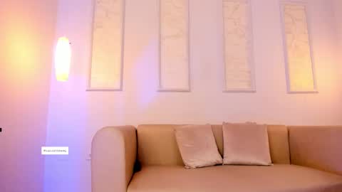 Sara online show from 11/04/25, 12:15