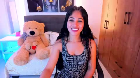 saralife69 online show from 02/13/25, 03:14