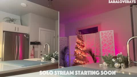 Snapshot of saraloverays chatting on 12/24/24, 03:27 Back from Vacay Follow for more here online show from 12/24/24, 03:27