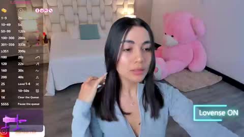 Sara online show from 12/07/24, 01:51